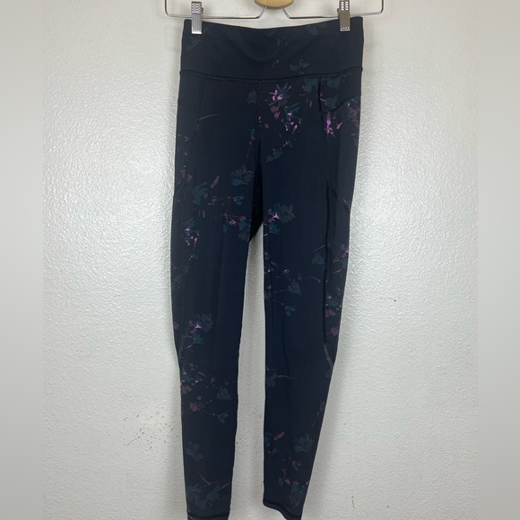 Sweaty Betty Zero Gravity Running Leggings 7/8 Women's Size XS Floral Black Pink - Picture 3 of 8